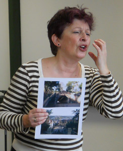 Judith Le Huray mit Mimik und Gestik